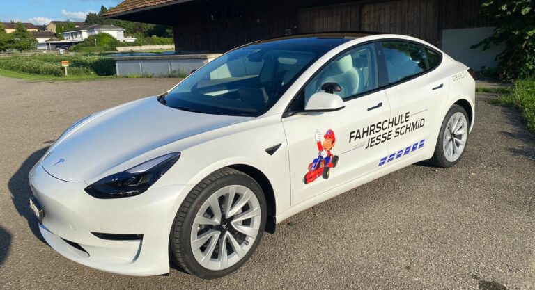 Fahrschule Flawil Jesse Schmid – Ihr Fahrlehrer in der Region Ostschweiz.